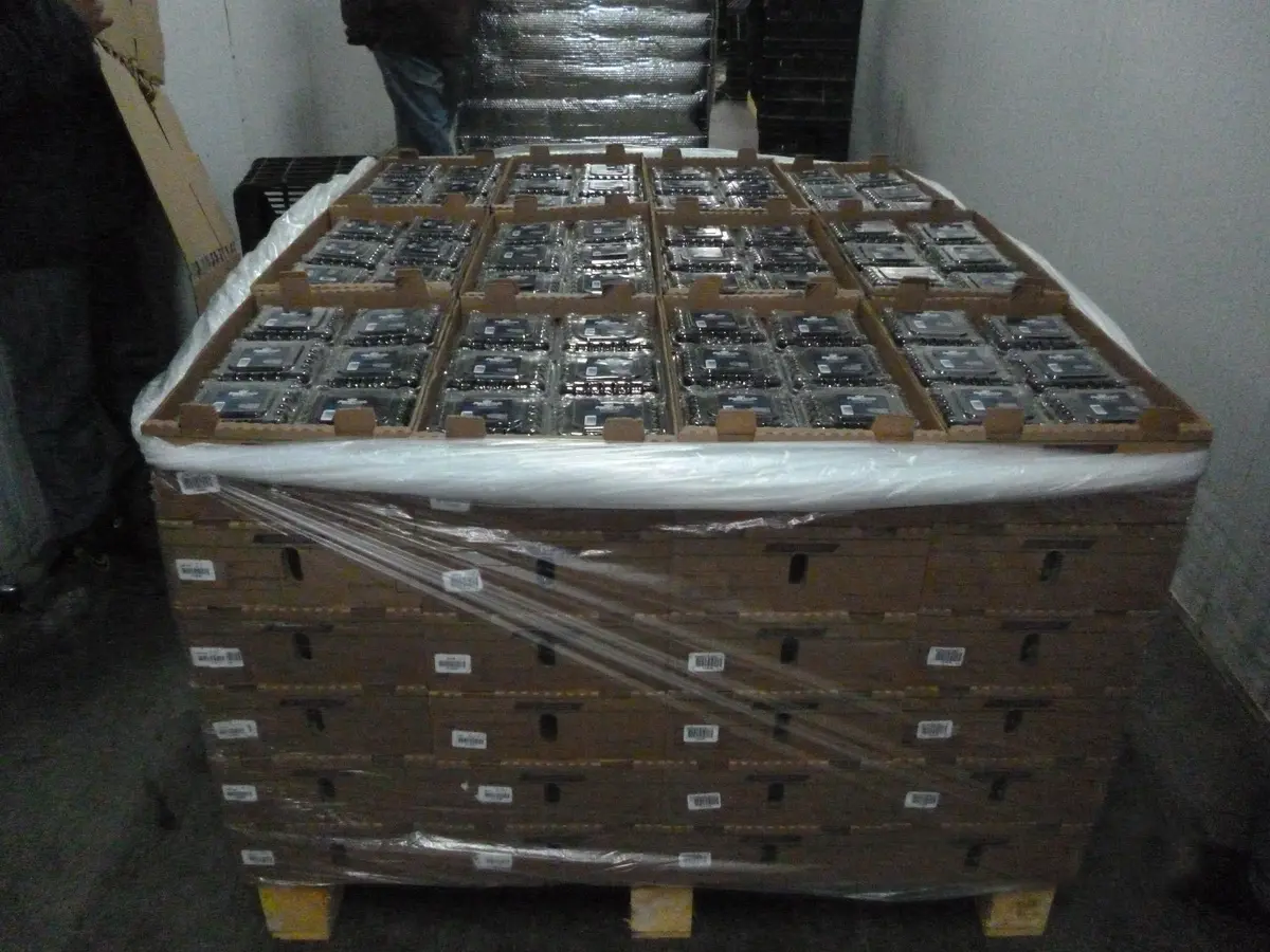 Xtend Pallet Shrouds blueberry packaging